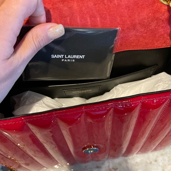 Has been SOLD Saint Laurent Matelassé Red BAG - Picture 2 of 6